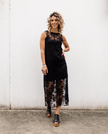 Vestido encaje negro
