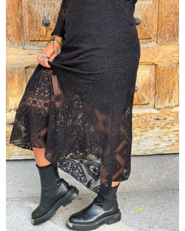 Vestido encaje evasé