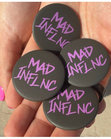 Camiseta Mad logo lila